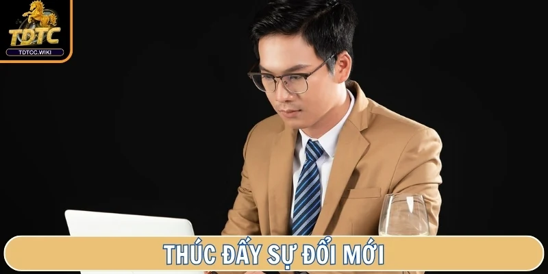 Tác Giả Luke Phan - Hành Trình Tạo Dựng Dấu Ấn Cùng TDTC 4 Thúc đẩy sự đổi mới